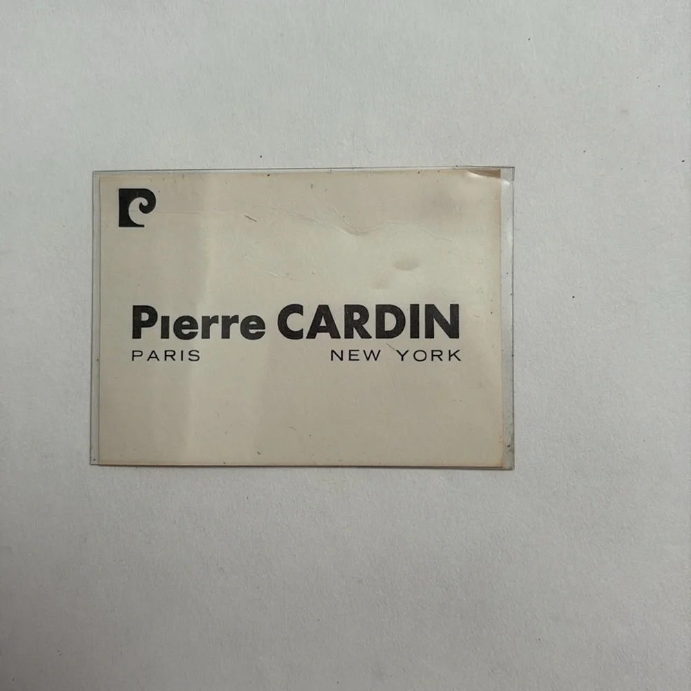 PIERRE CARDIN vintage card/money holder